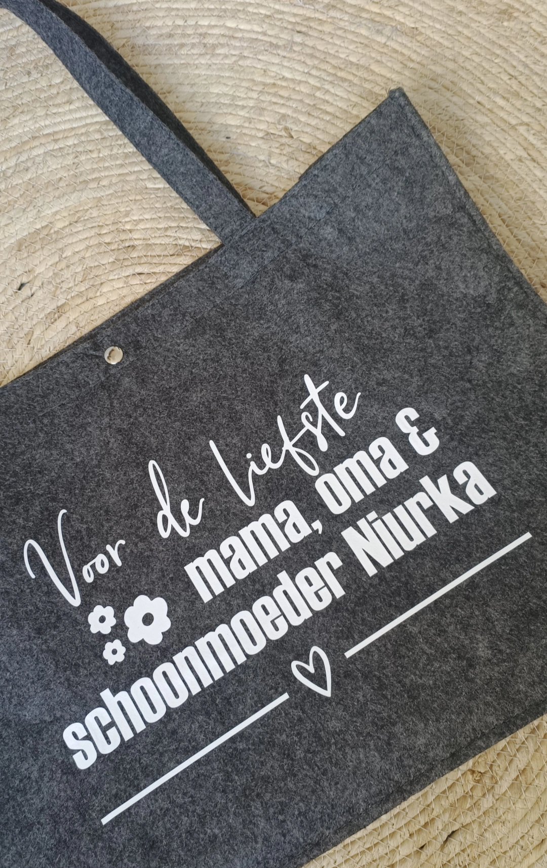 Vilten tas 'voor de liefste.....'