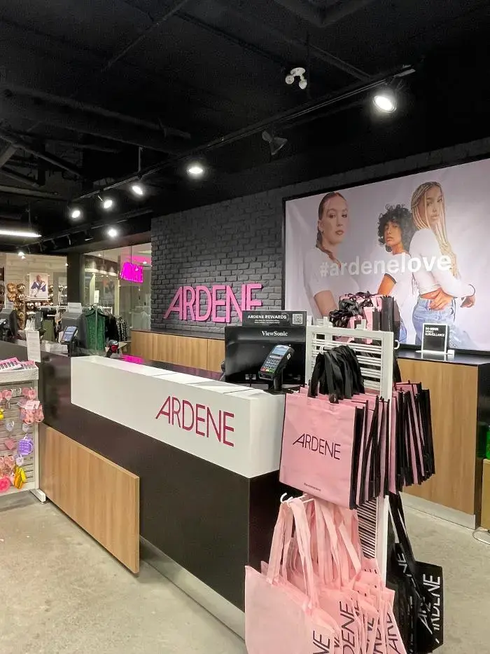 Ardene Banff