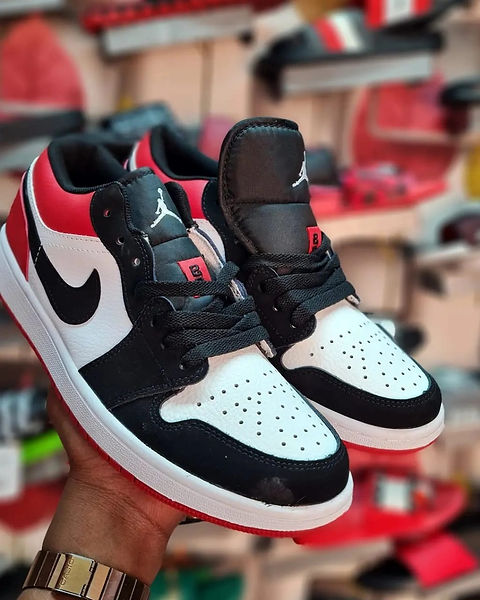 jordan retro low slip