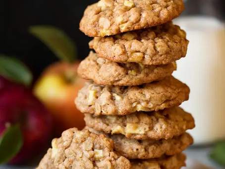Apple Cinnamon Oatmeal Cookies