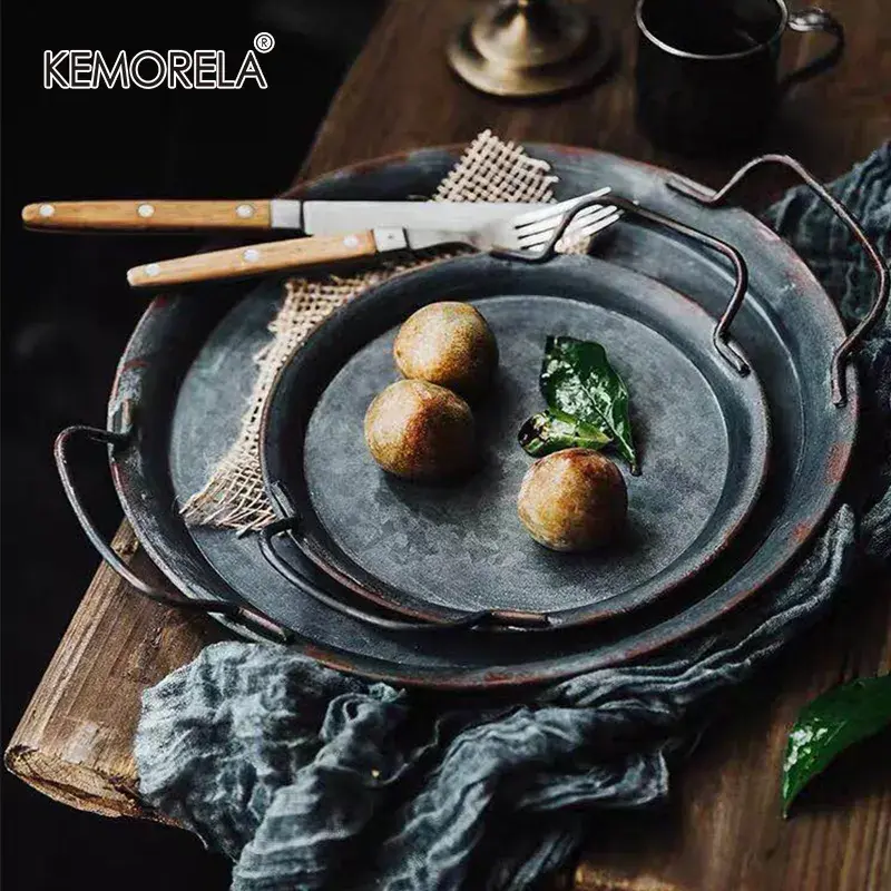 European Wrought Iron Plate With Handle