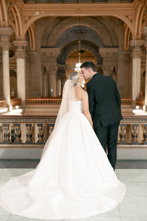Indiana State House wedding photos of bride and groom