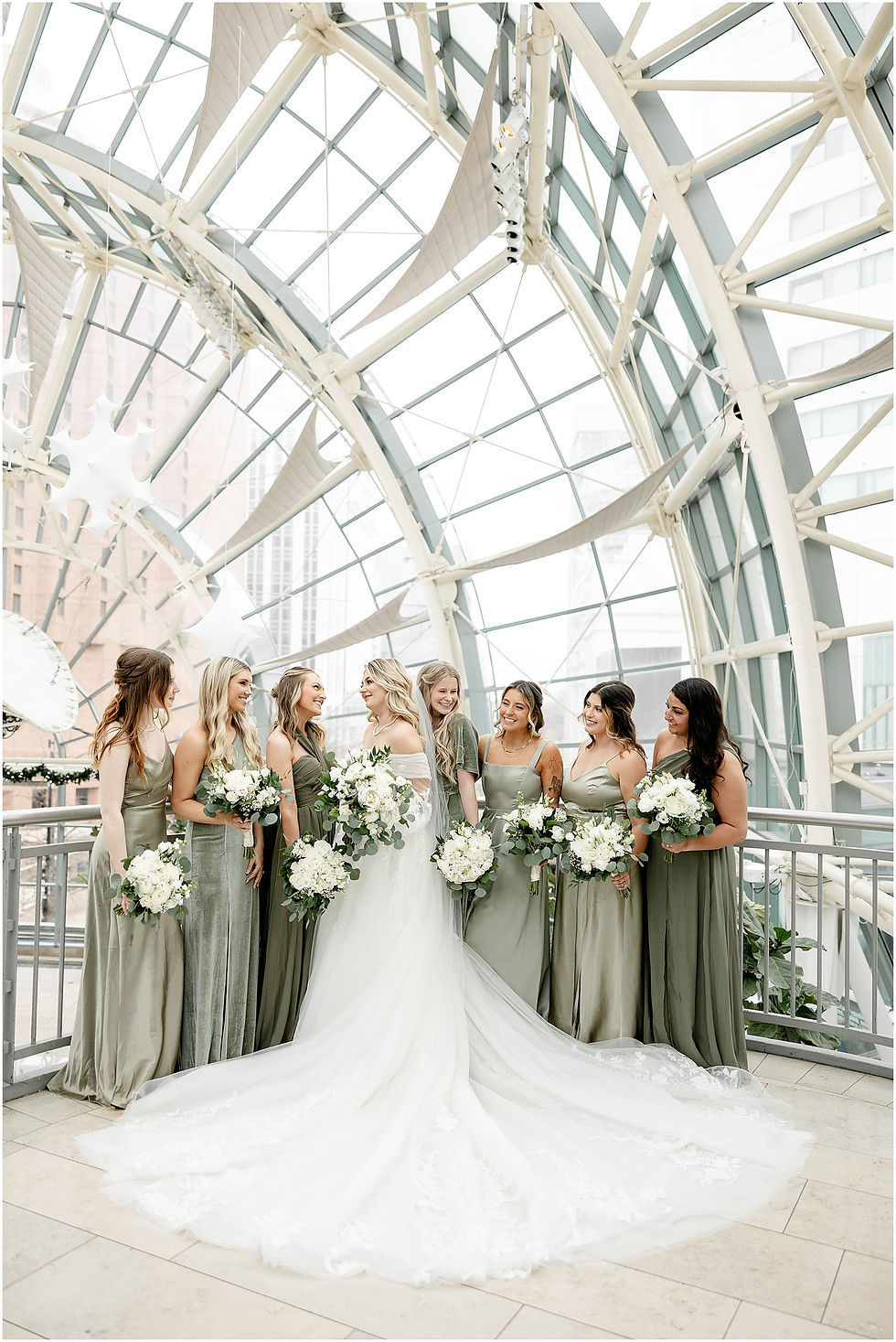 Indianapolis-Artsgarden-Wedding-Photography-Bridesmaids