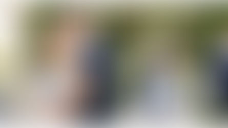 Newfields Indianapolis Engagement Session 