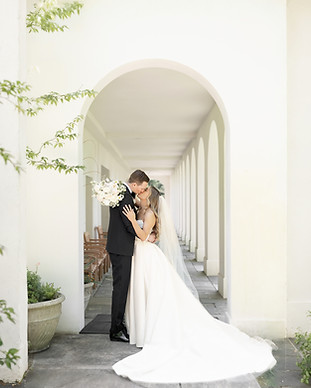 Newfields-Indianapolis-Wedding_2182_edited.jpg
