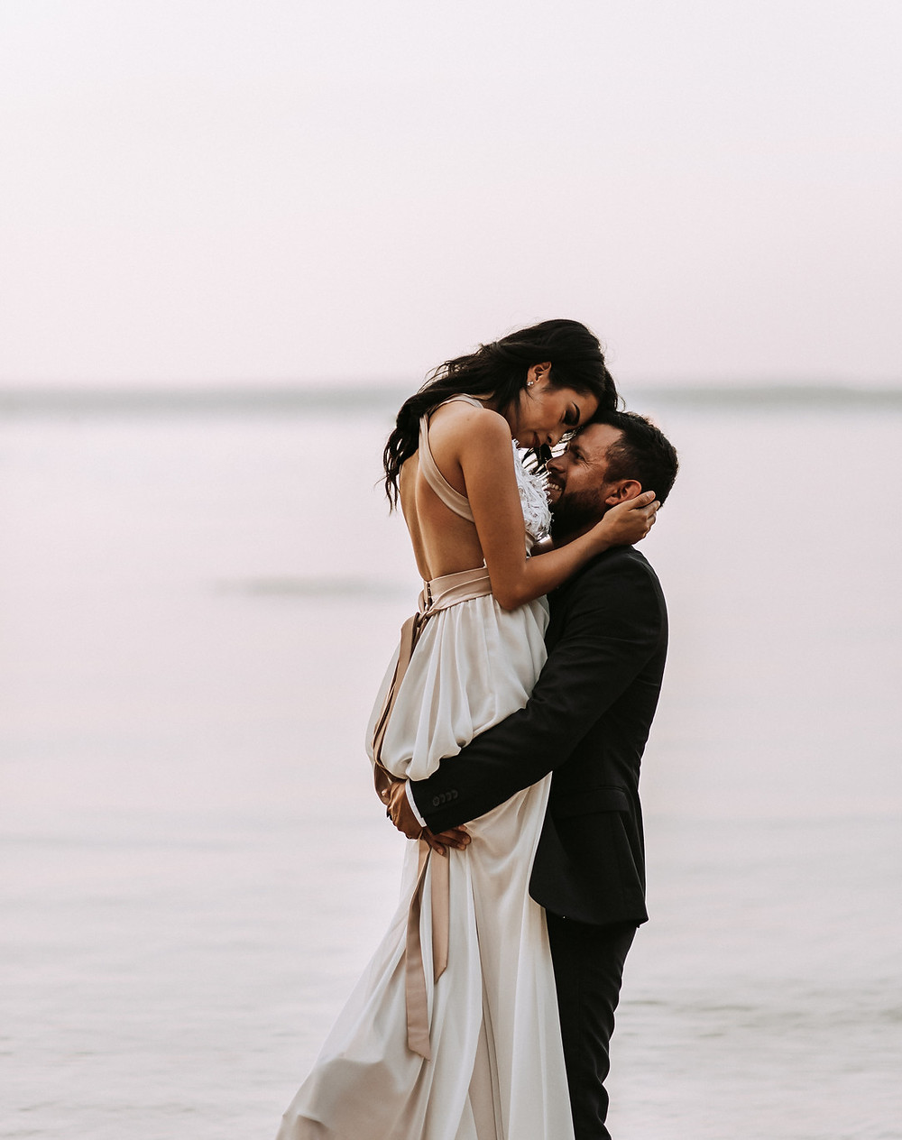 Romantic-wedding-photography