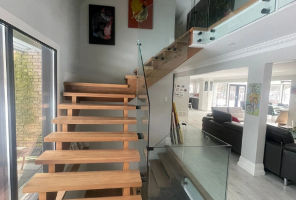 King City Floating Staircase.png