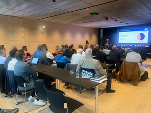 SATEC bei „Digitale Gebäude Tirol 2030“ in Innsbruck: SAT-TV über FTTH, moderne Glasfaserinfrastruktur und fachlicher Austausch zur Zukunft des Wohnbaus.