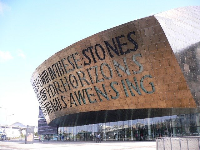 Mermaid Quay - must-see places in Cardiff