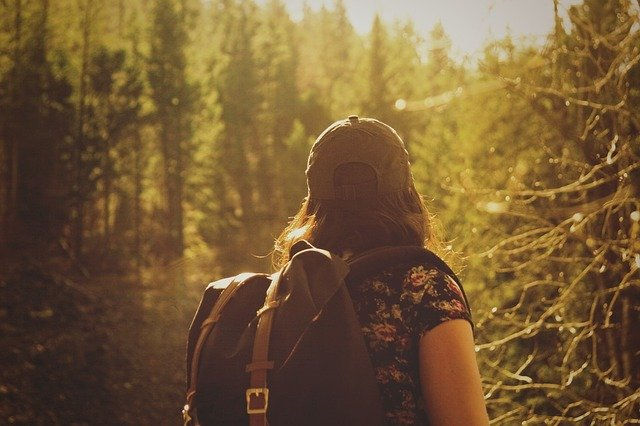 The bus is one of the favorite means of transportation for backpackers.