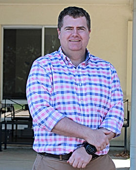 A close up image of Dr. Carl Barker of Botanical Gardens Health Clinic, Castlemaine VIC Australia
