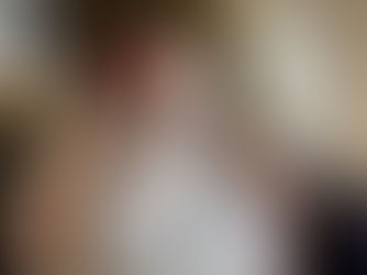 安排Party Girl 一起乘坐Vista Jet - 庞巴迪(Bombardier)小型飞机快速到达目的地,有更多的时间可以跟Party Girl一起探索世界的美妙?!