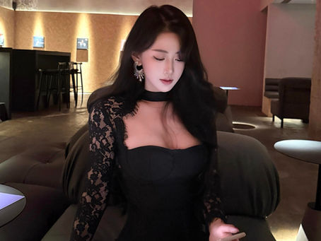 为什么有些女大学生会选择做 Local Party Girl 兼职?