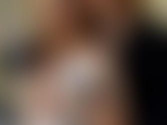 【U swan, he frog!】外国美女跟男朋友吵架很委屈,网友用『中式英语』安慰她,意外创造爆款语录