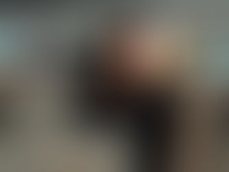 是否有很多出国公干的机会?!Party Girl 陪你一出国公干好吗?