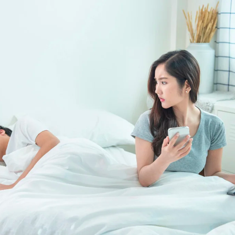 大马女子发现老公收入变多,才发现是靠『卖老婆Luo照』赚来的!她回应超恶心!