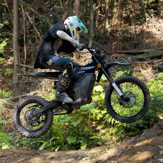 Explorando la Caofen F-80: Moto de Cross Eléctrica Legal para la Calle