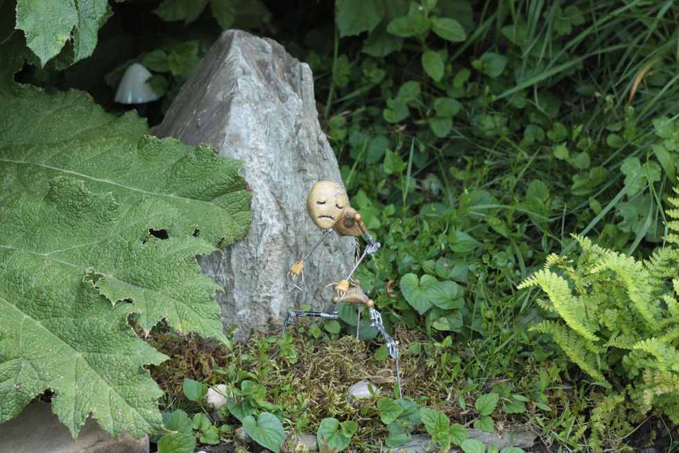Original Stop-motion Puppet Wandering 