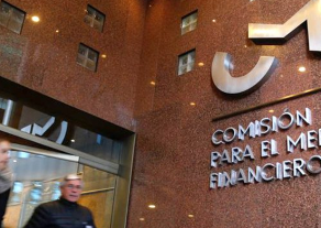 Trabajadores de la Banca se movilizan ante eliminación del Feriado Bancario.