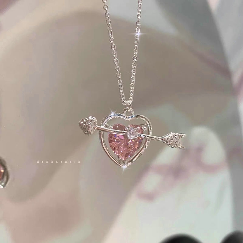 Thumbnail: Cerise Kiss Necklace