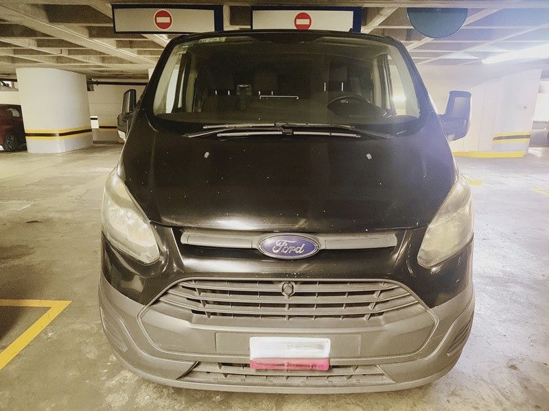Miniatura: Lote 1 Camioneta Ford Transit Custom 2016