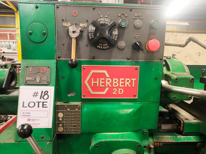 Miniatura: lote 18 Torno automático Herbert 2D