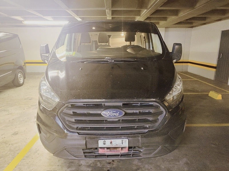 Miniatura: Lote 4 Camioneta Ford Transit Custom 2018