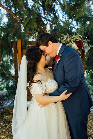 ChristinaandTyler_BrideandGroomPortraits_0239 2.JPG