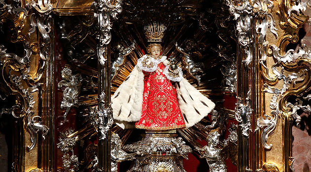 Travel to visit infant Jesus in Prague