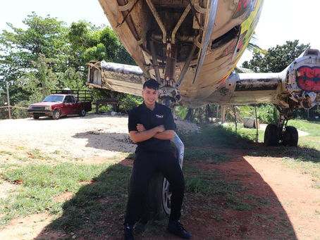 LA GENTE EXITOSA LLEGA TEMPRANO Y SE VA TARDE