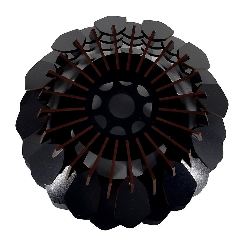 Thumbnail: Pinecone Lampshade