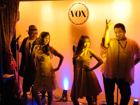 10月10日 新宿VOX 1stライブ好評でした