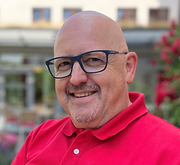 Klaus Lerch_edited.jpg