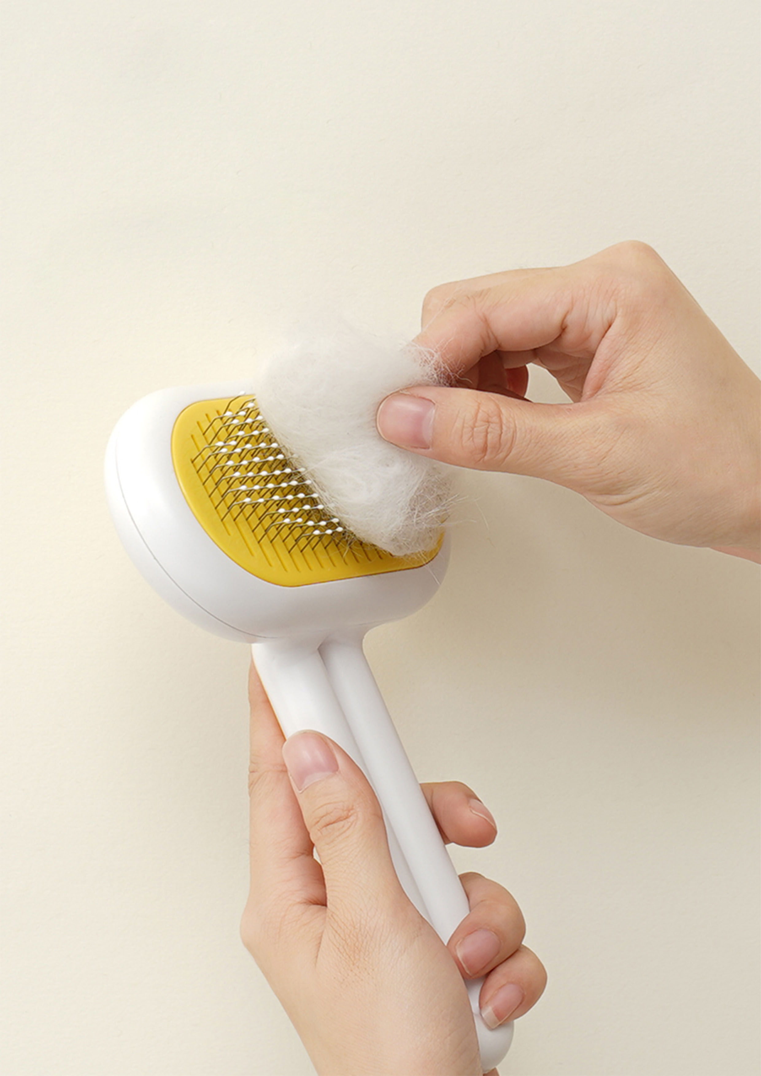 Oblong Comb with Fur Remover