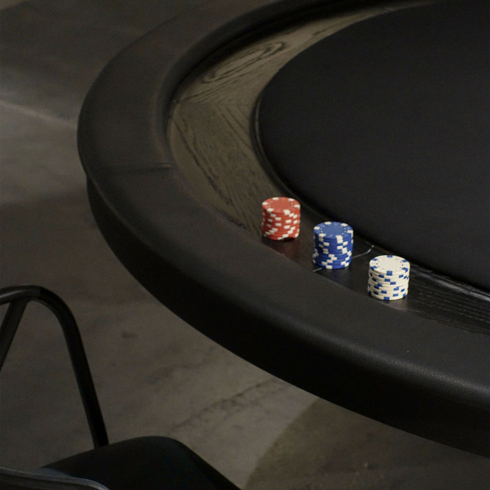 Thumbnail: Poker Table