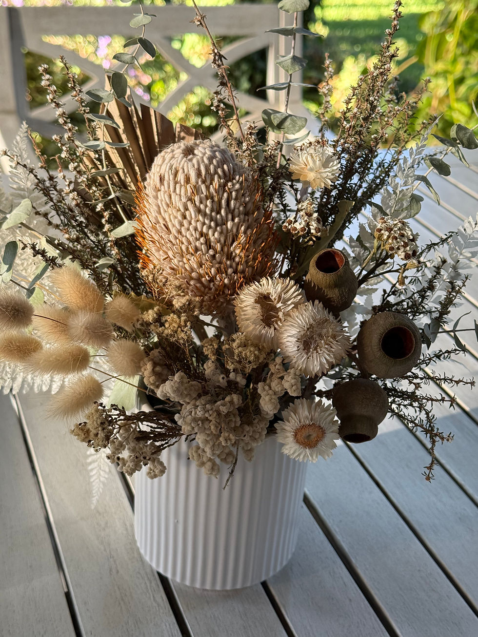 Thumbnail: Small natural with gum nuts 