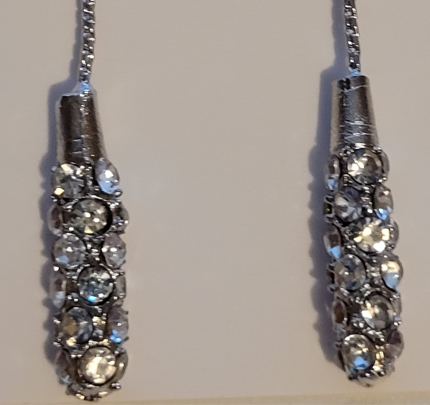 STUDS - TASSLE / DROP / DIAMANTE