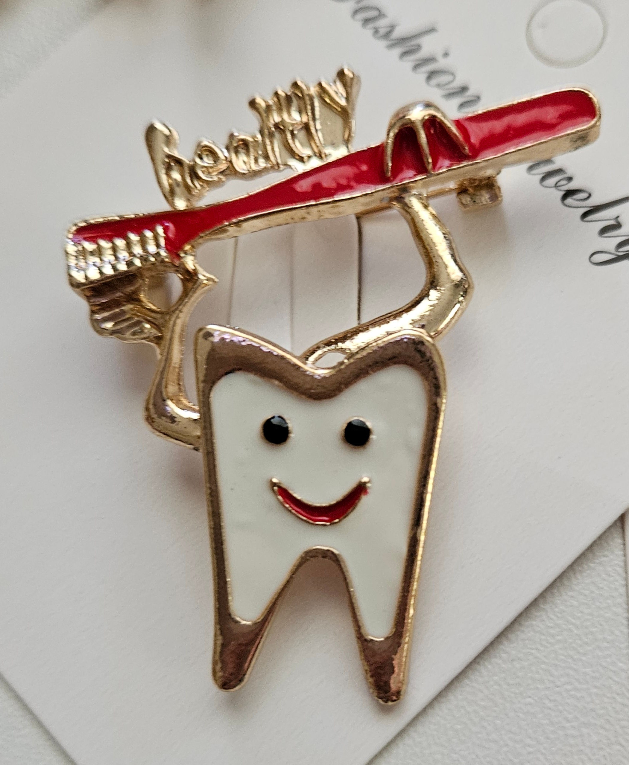 BROOCH - DENTAL