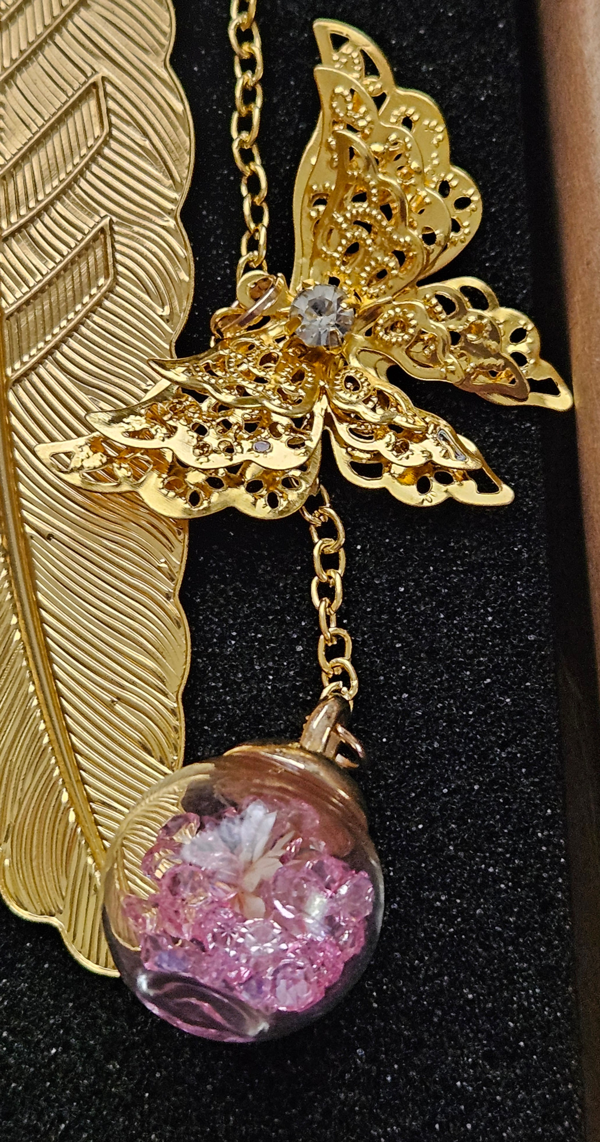 BOOKMARK - BUTTERFLY+