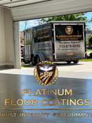 Platinum Epoxy Garage Floor Coating featuring a fully broadcasted 1/8” Dakota Grey flake system over a Whisper Grey base coat, finished with a durable Polyaspartic Topcoat. This seamless, slip-resistant surface offers enhanced durability, easy maintenance, and long-lasting aesthetic appeal.