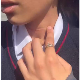 BRUTAL CLIP : Shocking video shows morocan girl of 15 attacked and beaten by a woman in Dublin