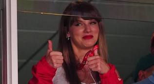 NFL to replace Chiefs games with 2 hour broadcast of Taylor Swift standing