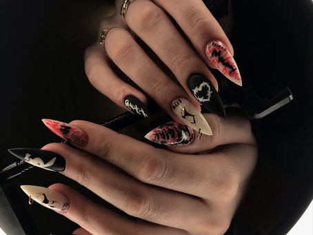 🎃 Spooky Season Is Here: Halloween Nails to Fall in Love With 💅🖤