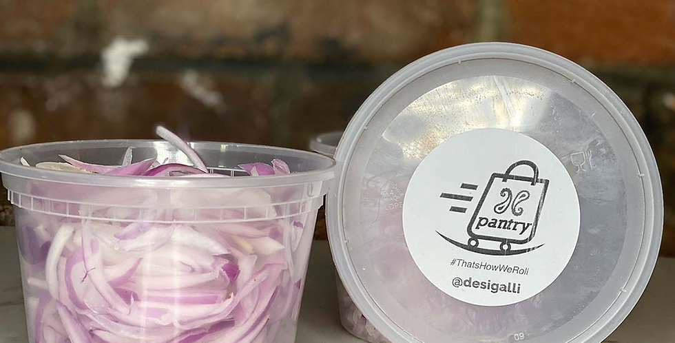 SLICED FRESH RED ONIONS