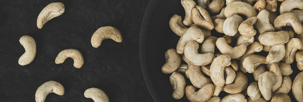 UNSALTED ROASTED CASHEWS BY DG PANTRY