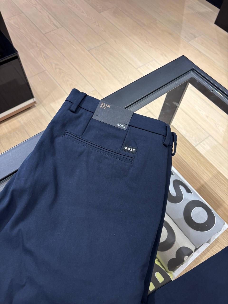 HUGO BOSS Men's Pants