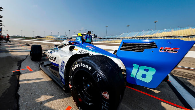 Rinus VeeKay Gains 9 Spots at Iowa as Abel’s Race Ends Early