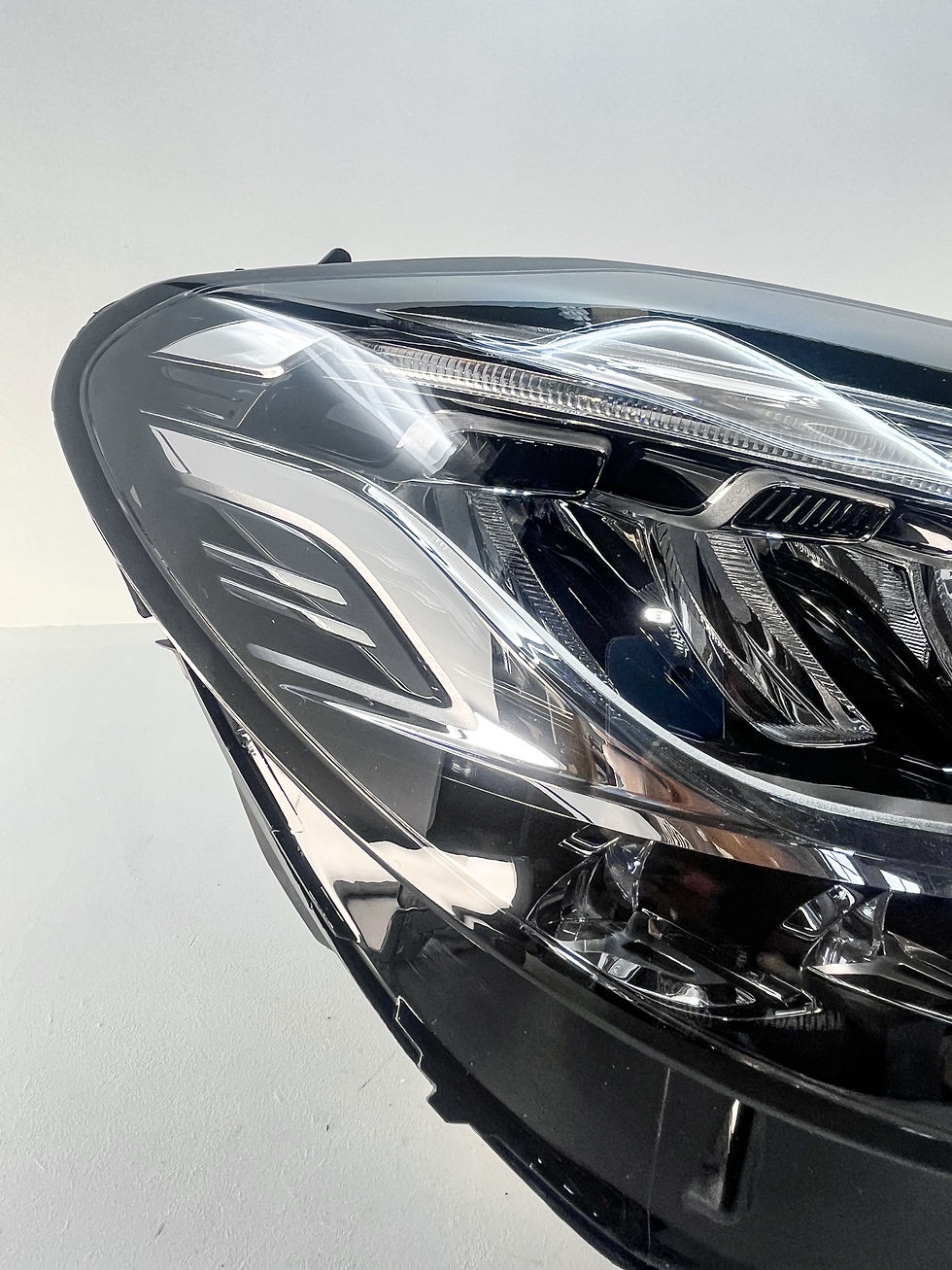 Thumbnail: Mercedes-Benz C CLASS W205 Headlight Right Driver Side 2018 - 2020