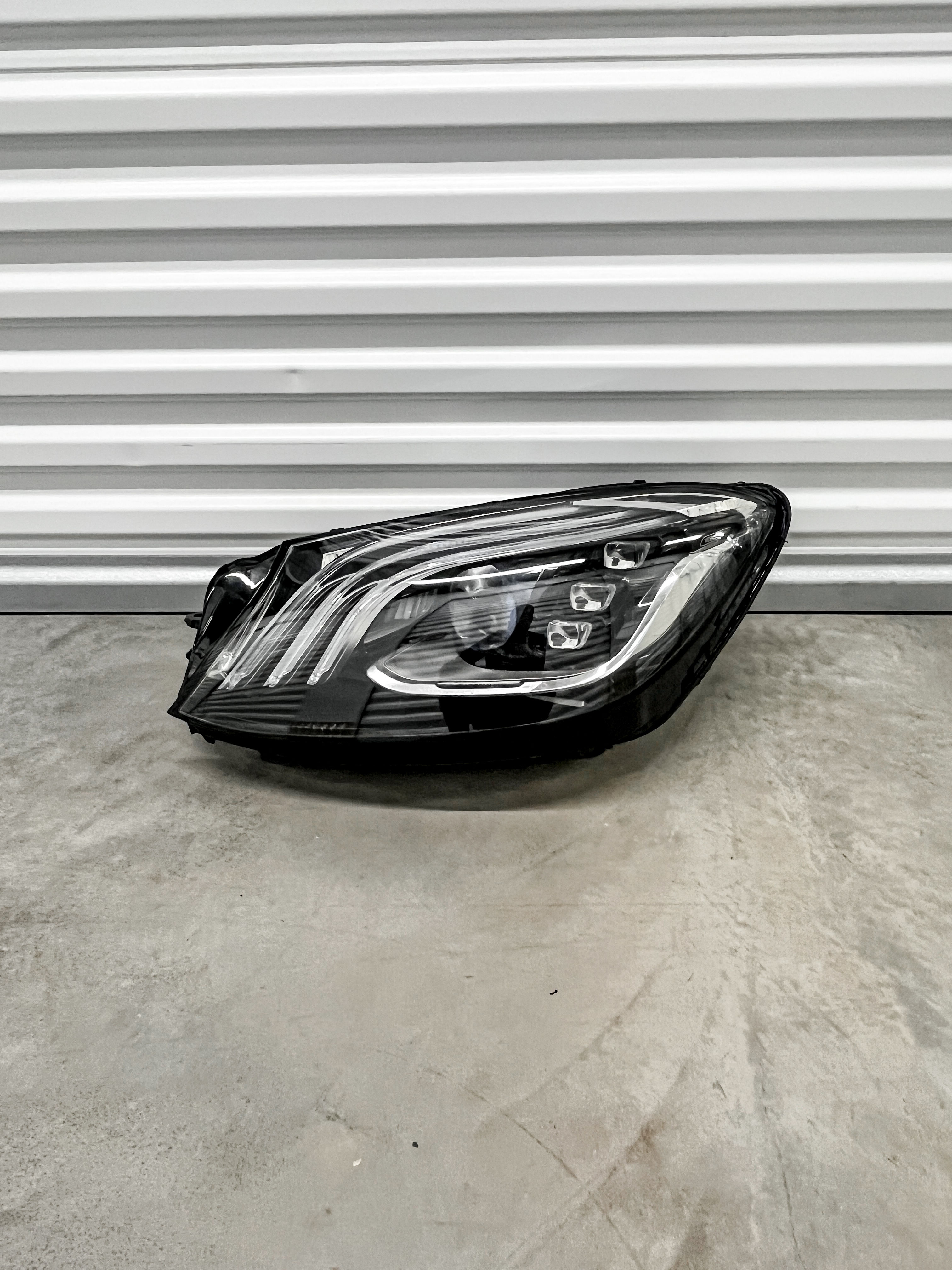 Mercedes-Benz S CLASS W222 17 - 20 Multibeam Headlight Left Side
