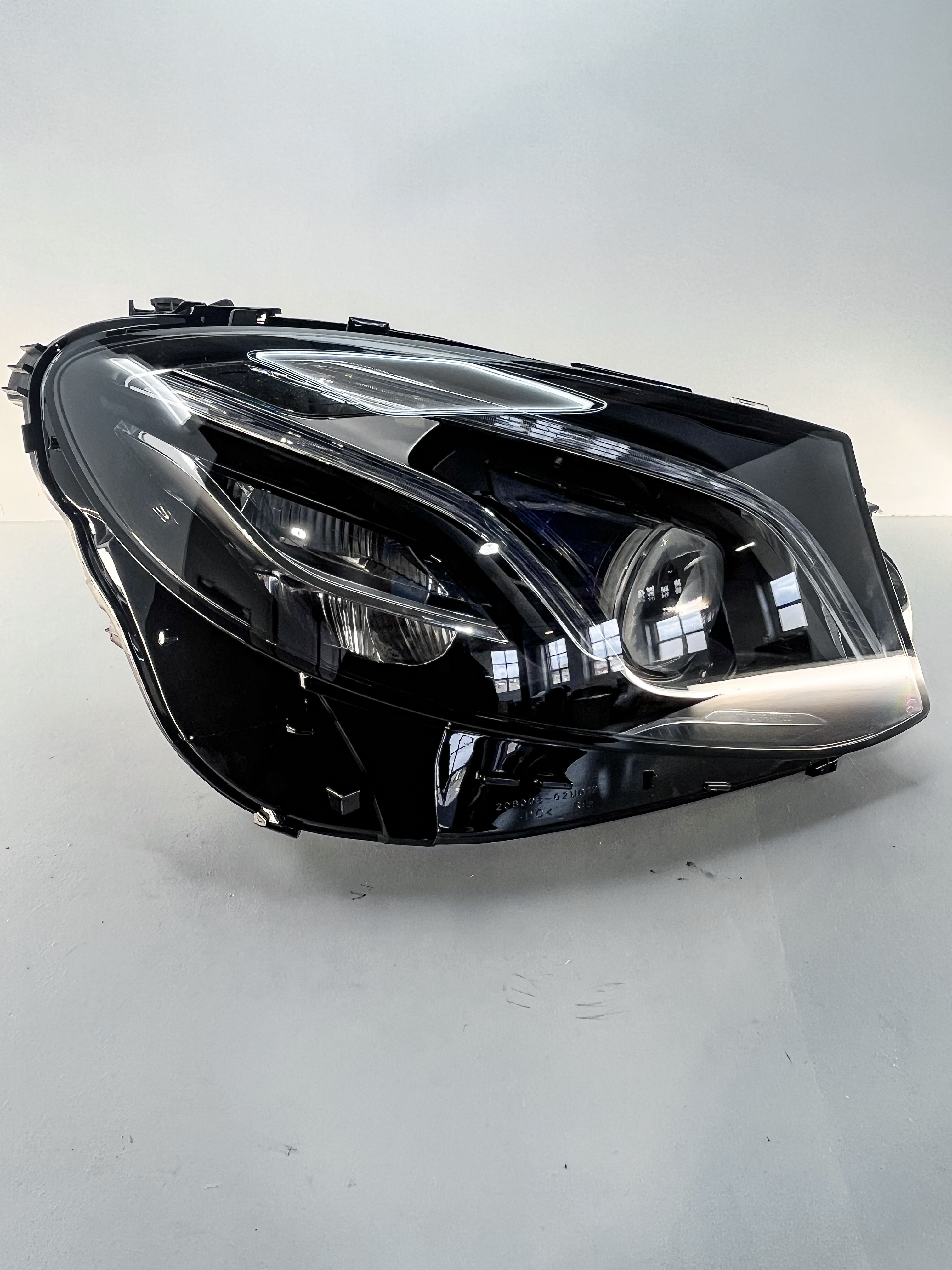 Mercedes E CLASS W213 Multibeam Headlight RH Driver Side For 2017 - 2020